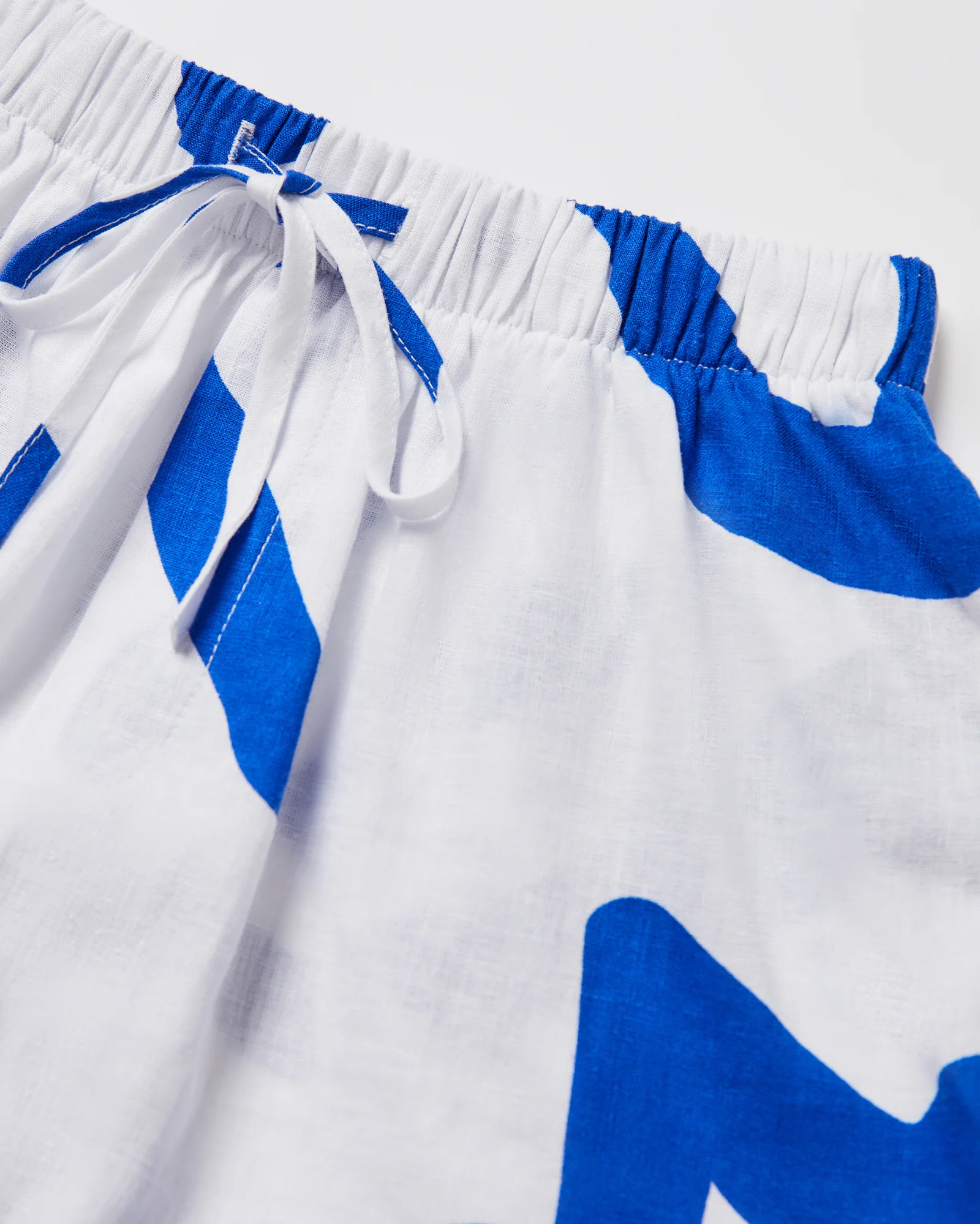 Teen Girls Charlie Swirl Shorts in Blue - Image 3